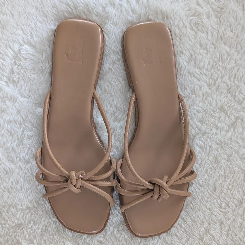 Flattered Yvette Tan Leather Women's Sandals - Picture 3 of 11